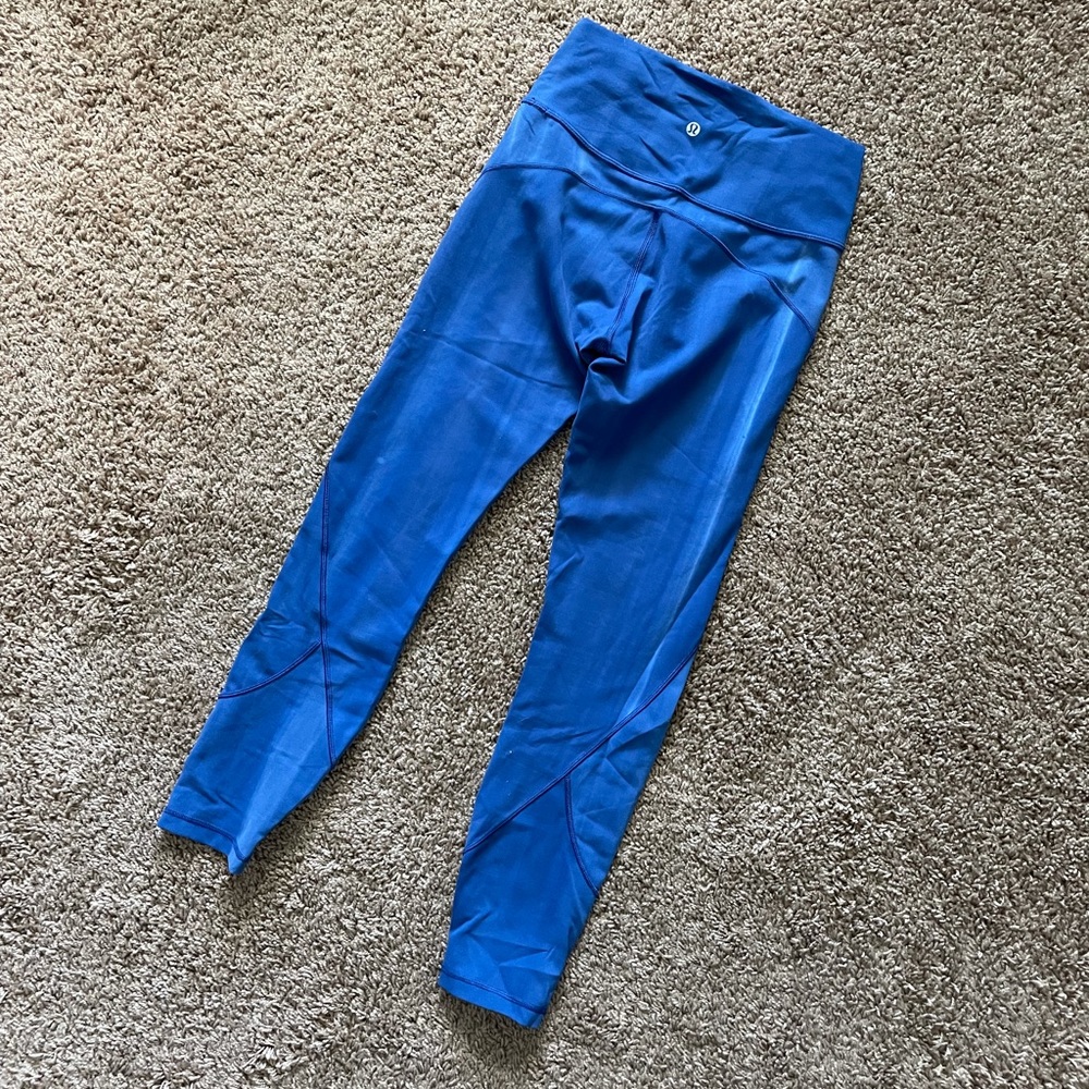 Lululemon blue tie dye leggings
